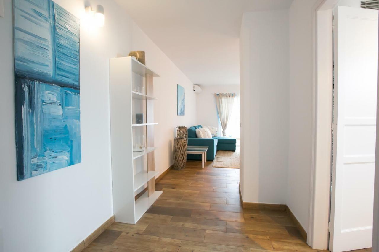 Chromotheraphy Cerca Del Mar Leilighet Costa Teguise Eksteriør bilde